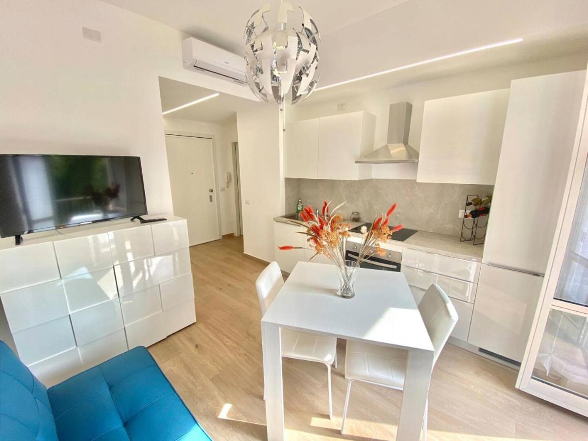 Federico'S House - Eleganza E Stile In Via Anselmo Da Baggio Leilighet Milano Eksteriør bilde