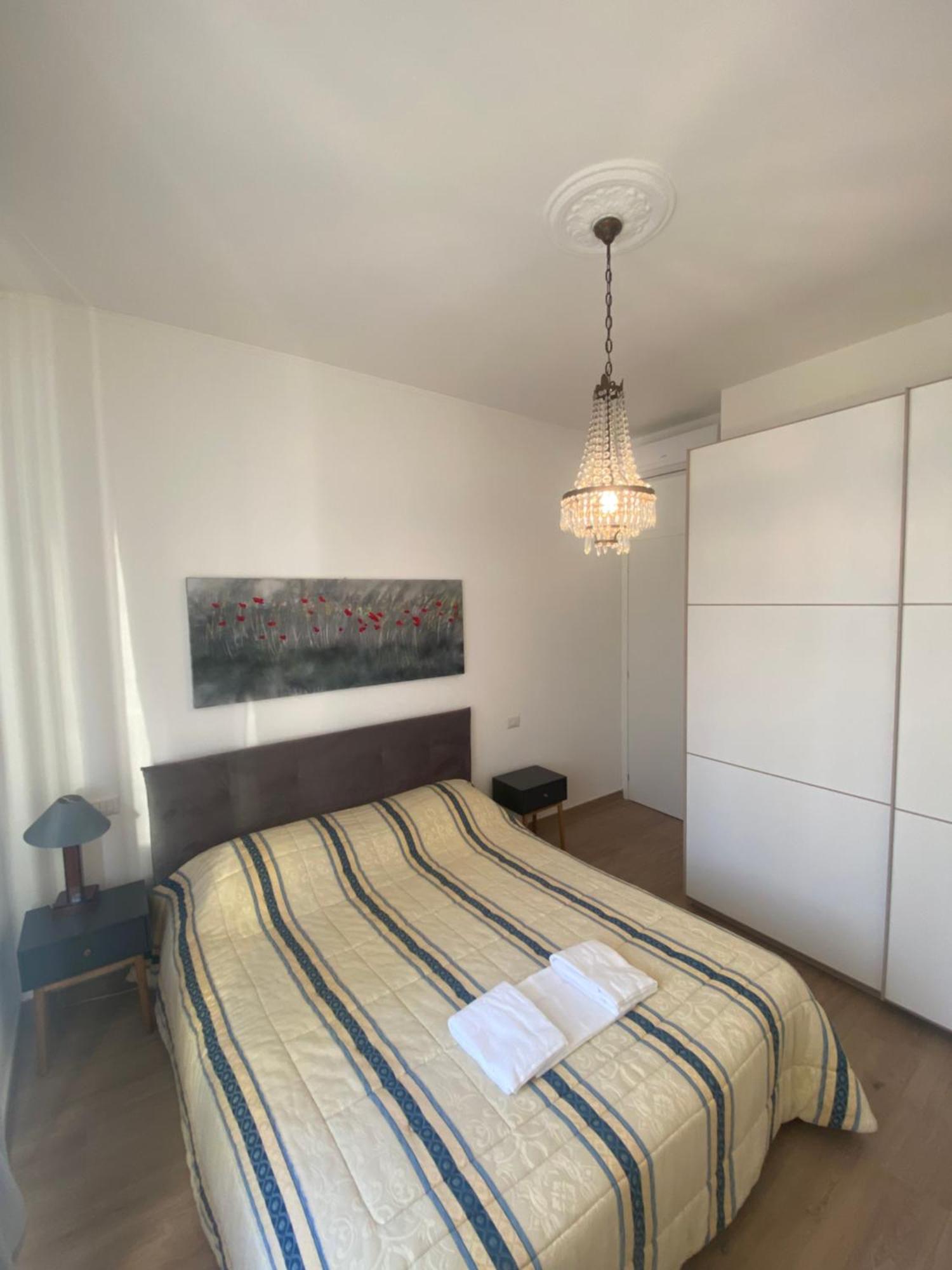 Federico'S House - Eleganza E Stile In Via Anselmo Da Baggio Leilighet Milano Eksteriør bilde